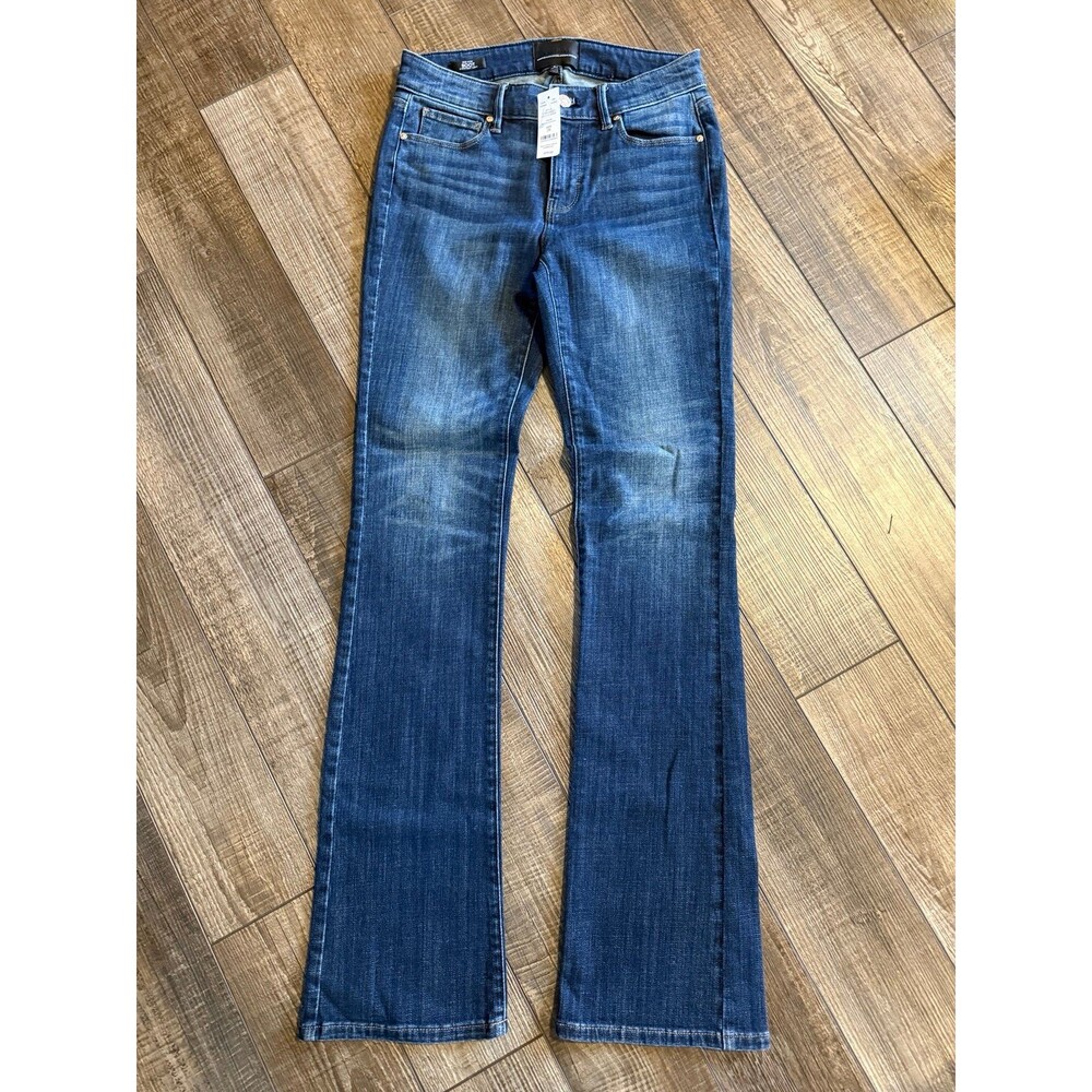 White House Black Market Mid Rise Boot Jeans Sz. 2 NWT Everyday Soft